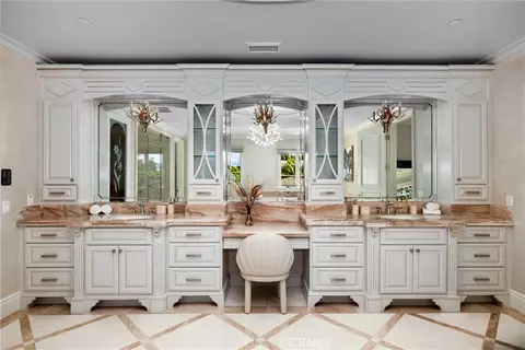 Bath - 251 Longley Way, Arcadia, CA 91007 photo 4 of 5