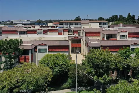 5651 Sumner #109, Culver City, CA 90230