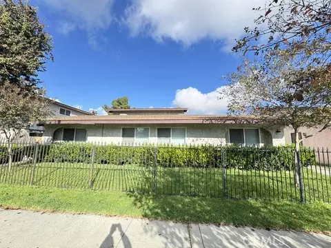 202 E Jackson, Rialto, CA 92376 photo 2