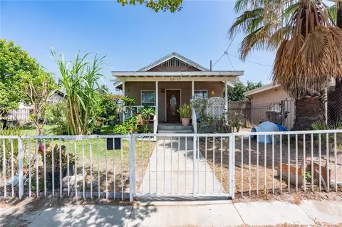 325 W Crescent Dr, Azusa, CA 91702