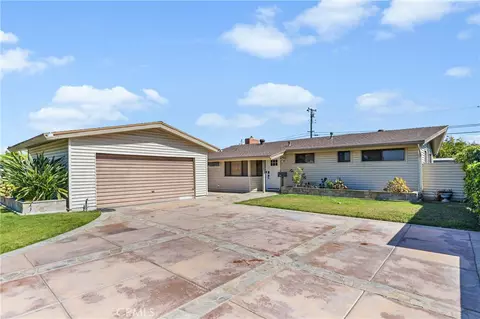 9912 W Harle Ave, Anaheim, CA 92804