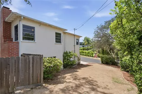 Exterior - 130 Sequoia Dr, Pasadena, CA 91105 photo 3 of 9