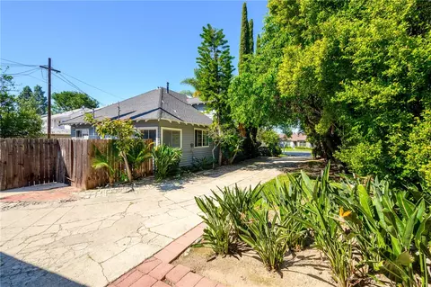 Exterior - 892 S Marengo, Pasadena, CA 91106 photo 11 of 21