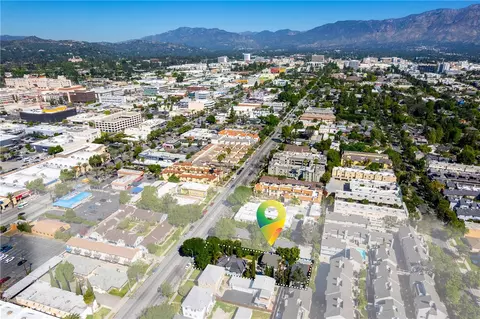 View/Area - 892 S Marengo, Pasadena, CA 91106 photo 11 of 20