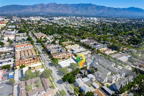 View/Area - 892 S Marengo, Pasadena, CA 91106 photo 13 of 20