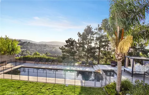 Exterior - 20261 Edgemont Pl, Walnut, CA 91789 photo 6 of 11