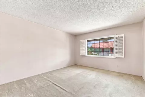 Bedroom - 2450 E Del Mar Blvd #17, Pasadena, CA 91107 photo 2 of 4