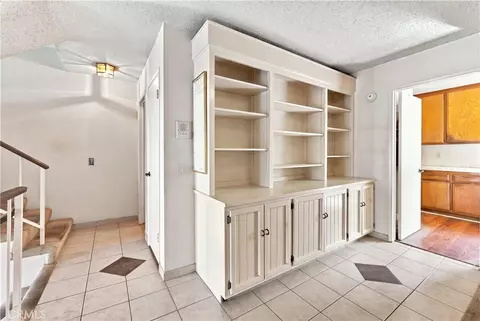 Entry Way - 2450 E Del Mar Blvd #17, Pasadena, CA 91107 photo 1 of 1