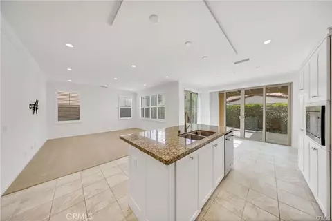 Living - 126 Gulfstream, Irvine, CA 92620 photo 7 of 9