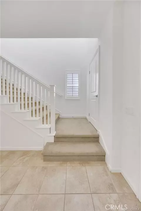 Entry Way - 126 Gulfstream, Irvine, CA 92620 photo 3 of 7
