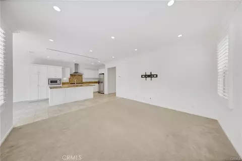 Living - 126 Gulfstream, Irvine, CA 92620 photo 4 of 9
