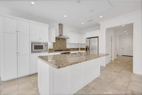 Kitchen - 126 Gulfstream, Irvine, CA 92620 photo 1 of 1