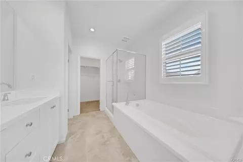 Entry Way - 126 Gulfstream, Irvine, CA 92620 photo 6 of 7
