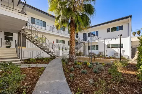 Exterior - 1063 Justin Ave, Glendale, CA 91201 photo 2 of 6