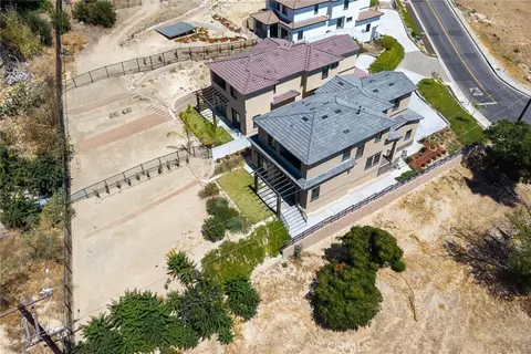 View/Area - 693 Castlehill Dr, Walnut, CA 91789 photo 4 of 8