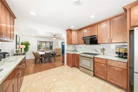 Kitchen - 15213 Daphne Ave, Gardena, CA 90249 photo 2 of 2