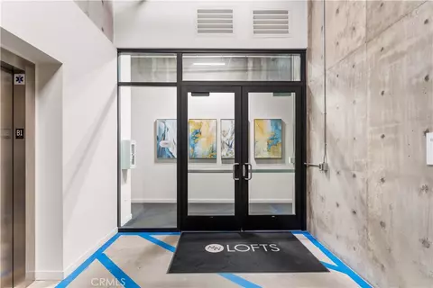 Entry Way - 709 E Walnut St #214, Pasadena, CA 91101 photo 3 of 3