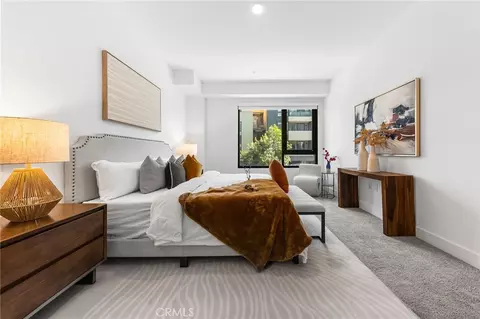 Bedroom - 709 E Walnut St #214, Pasadena, CA 91101 photo 2 of 7