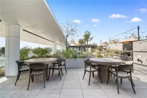 Other - 709 E Walnut St #214, Pasadena, CA 91101 photo 20 of 25