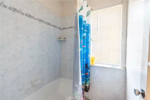 Bath - 10243 Saratoga Ave, Montclair, CA 91763 photo 2 of 3