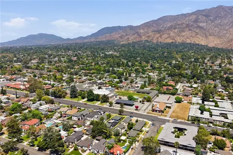 View/Area - 2152 E Washington, Pasadena, CA 91104 photo 3 of 3