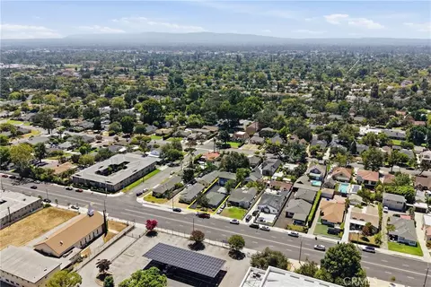 View/Area - 2152 E Washington, Pasadena, CA 91104 photo 2 of 3