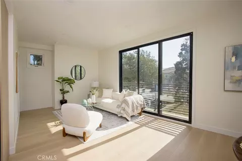 Living - 1025 La Cadena Ave #B, Arcadia, CA 91007 photo 1 of 2
