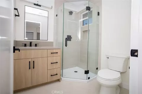 Bath - 1025 La Cadena Ave #B, Arcadia, CA 91007 photo 1 of 1