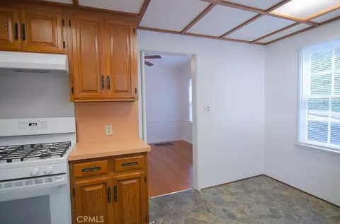 Entry Way - 320 E California Blvd, Pasadena, CA 91106 photo 1 of 3