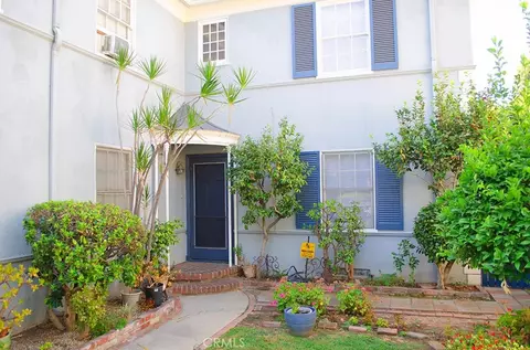 Exterior - 320 E California Blvd, Pasadena, CA 91106 photo 5 of 7