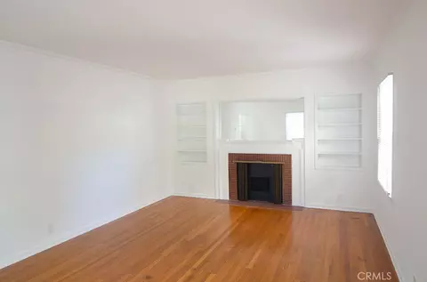 Living - 320 E California Blvd, Pasadena, CA 91106 photo 2 of 3