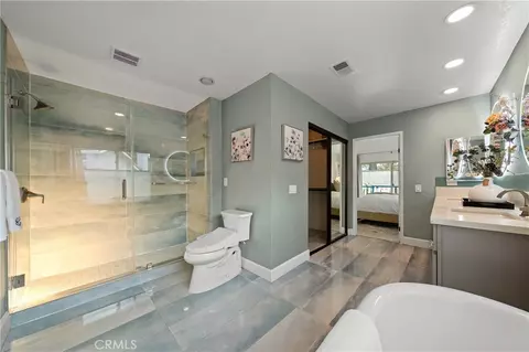 Bath - 34 Mesa Ridge Dr, Phillips Ranch, CA 91766 photo 3 of 5