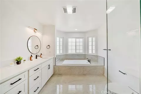 Bath - 188 W Arthur Ave, Arcadia, CA 91007 photo 4 of 7