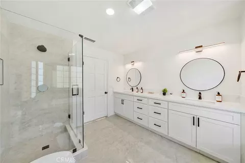 Bath - 188 W Arthur Ave, Arcadia, CA 91007 photo 6 of 7