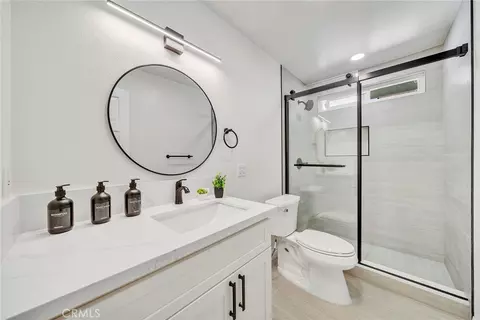 Bath - 188 W Arthur Ave, Arcadia, CA 91007 photo 2 of 7