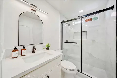 Bath - 188 W Arthur Ave, Arcadia, CA 91007 photo 1 of 7