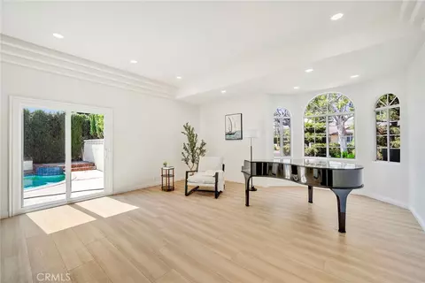 Living - 188 W Arthur Ave, Arcadia, CA 91007 photo 1 of 7