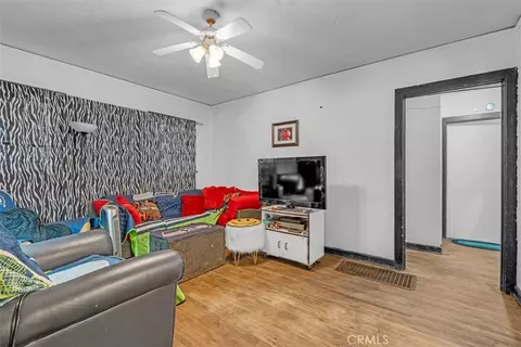Living - 2081 Summit, Altadena, CA 91001 photo 1 of 1