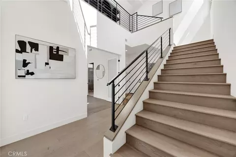 Entry Way - 943 E California Blvd #2, Pasadena, CA 91106 photo 1 of 3