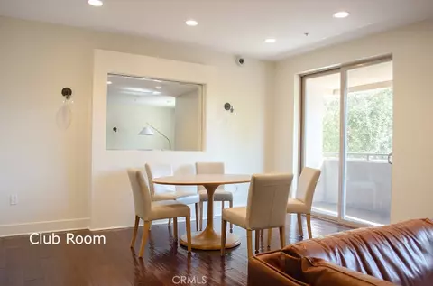 Dining - 931 E Walnut St #316, Pasadena, CA 91106 photo 4 of 4