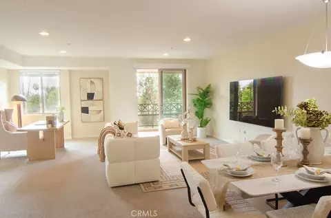 Other - 931 E Walnut St #316, Pasadena, CA 91106 photo 2 of 9