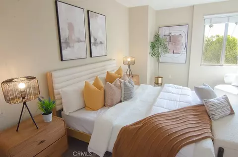 Bedroom - 931 E Walnut St #316, Pasadena, CA 91106 photo 2 of 3