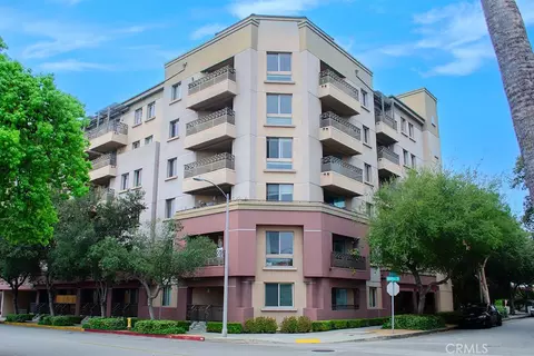Other - 931 E Walnut St #316, Pasadena, CA 91106 photo 3 of 8
