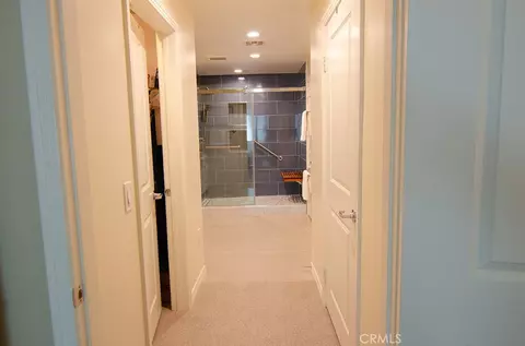 Entry Way - 931 E Walnut St #316, Pasadena, CA 91106 photo 2 of 2