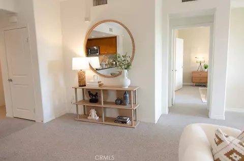 Entry Way - 931 E Walnut St #316, Pasadena, CA 91106 photo 1 of 2