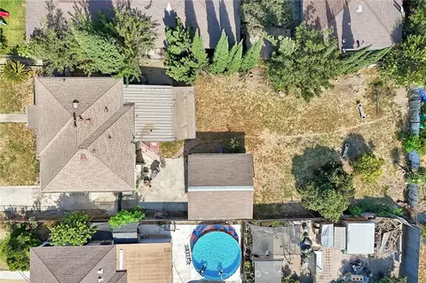 View/Area - 214 E Tichenor, Compton, CA 90220 photo 3 of 6