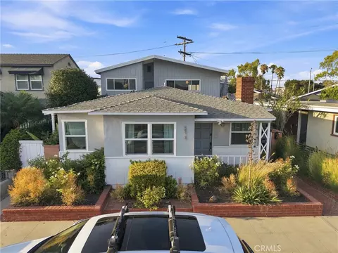 Exterior - 5829 E 2nd, Long Beach, CA 90803 photo 5 of 9