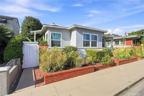 Exterior - 5829 E 2nd, Long Beach, CA 90803 photo 4 of 9