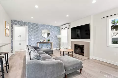 Living - 5829 E 2nd, Long Beach, CA 90803 photo 2 of 11