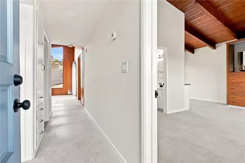 Entry Way - 5829 E 2nd, Long Beach, CA 90803 photo 4 of 5